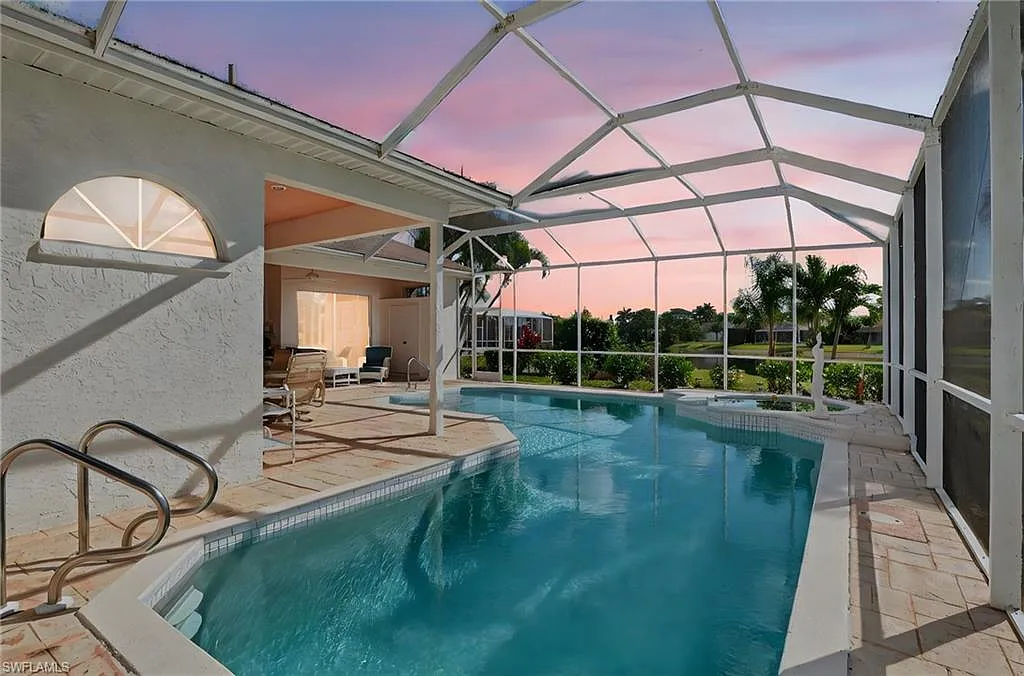 4 bed, 3.0 bath, 2398 sqft, $9,500 — Photo 4