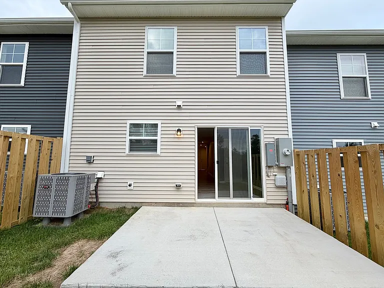 60 Sophie Kathyrn Dr — Photo 37