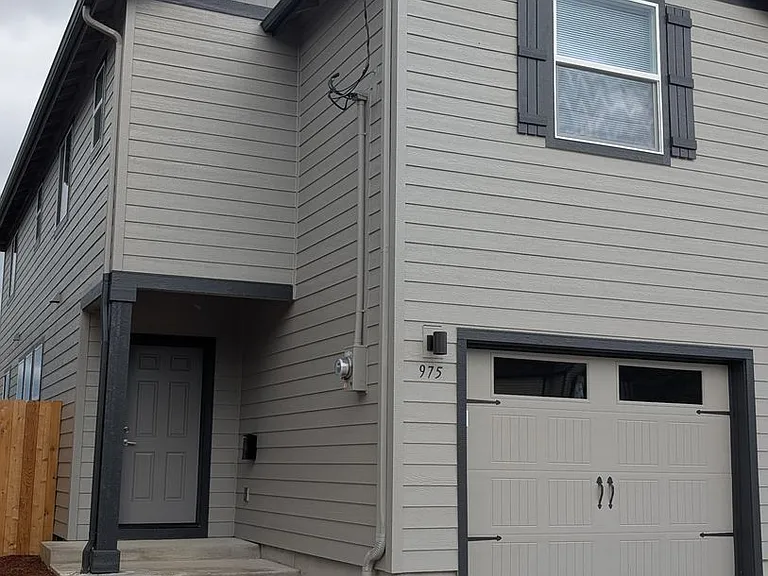 975 W 27th Ave — Photo 27