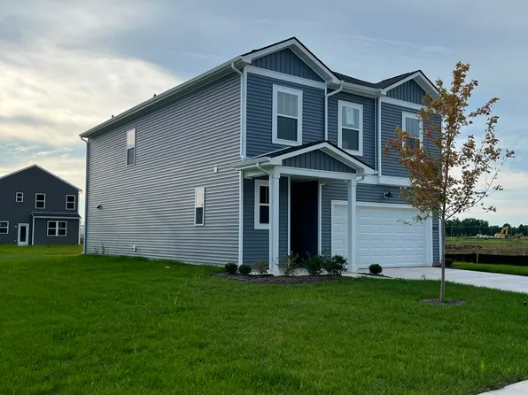 3858 Sterling Dr, Whitestown, IN 46075
