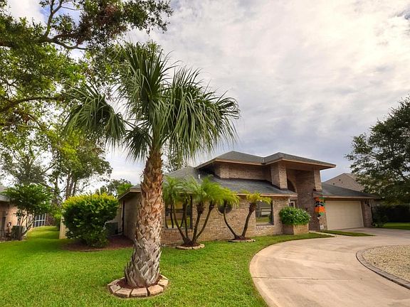 3rd image of 763 Sandy Hill Cir