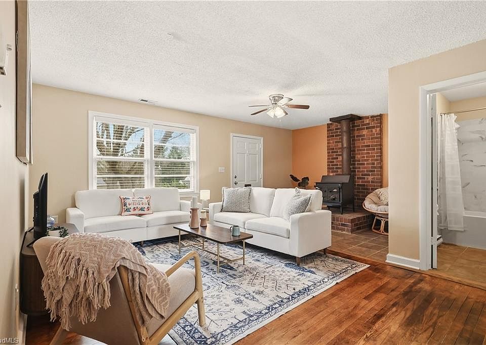 1st image of 2312 Albright Dr