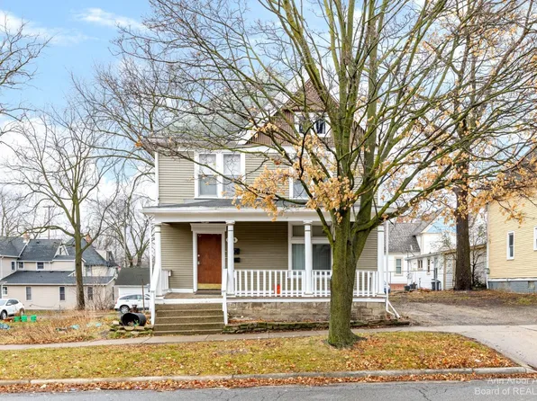 424 Ballard St, Ypsilanti, MI 48197