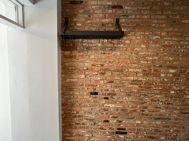 627 Harvey St — Photo 13