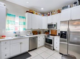 15959 SW 305th Ter, Homestead, FL 33033