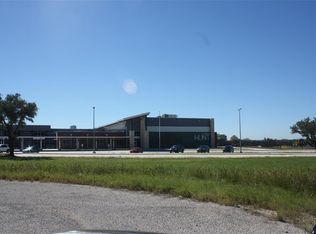 209 Quarry Ln, Cuero, TX 77954
