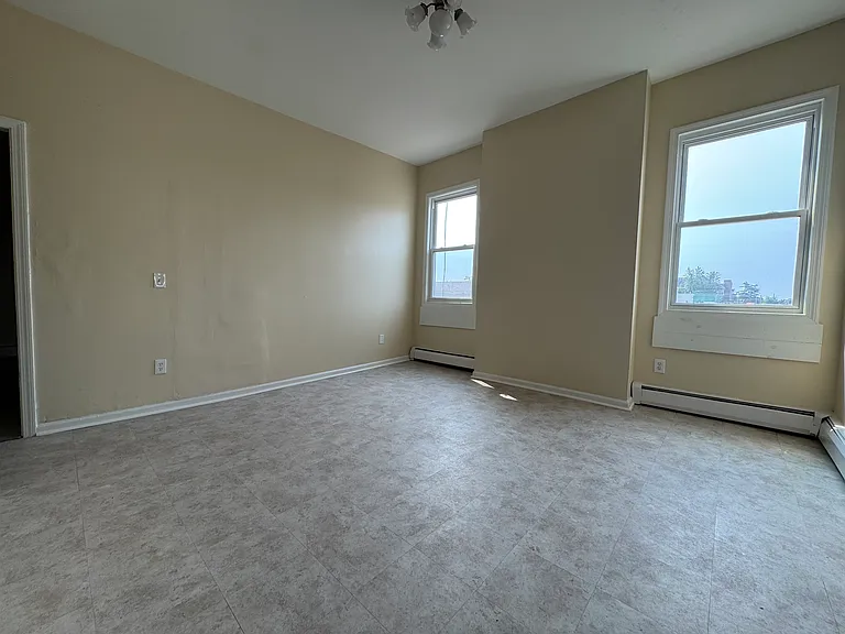 467 Wethersfield Ave #1 — Photo 5
