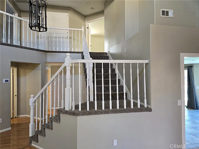 15721 Lake Ridge Rd — Photo 3