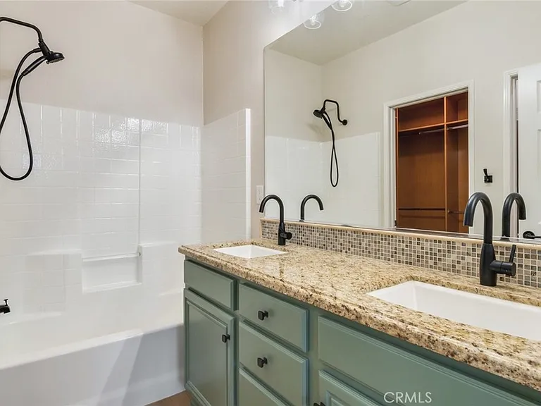 13563 Mashona Ave #7 — Photo 18