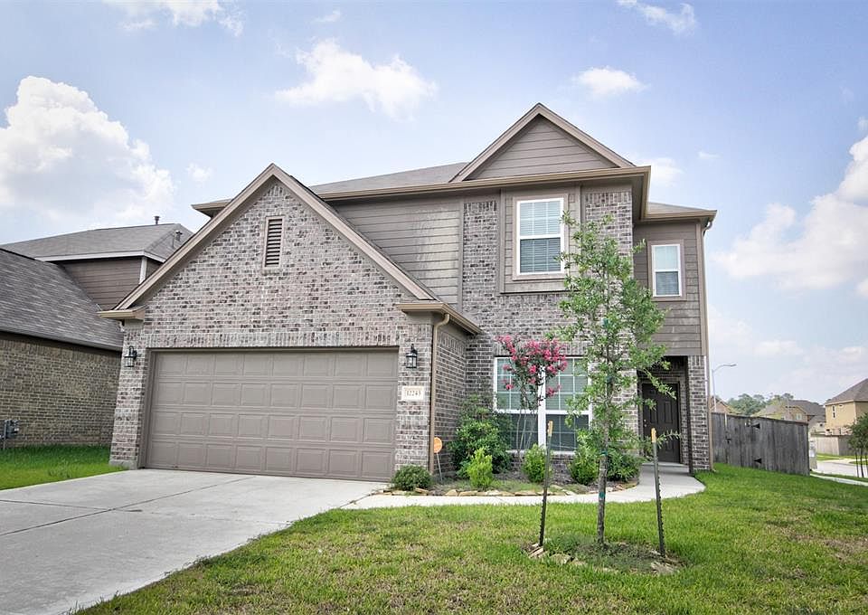 1st image of 12243 Claytons Park Ln