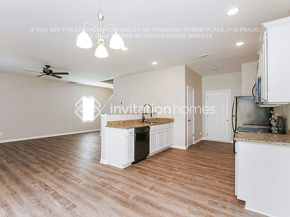 5th image of 1329 Waylon Ave