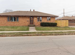 270 E 29th St, Dubuque, IA 52001