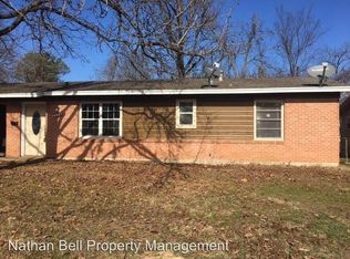 2330 W Austin St, Paris, TX 75460