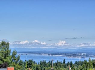 5128 Seaview Way, Everett, WA 98203