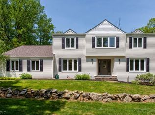 4 Winay Ter, Long Valley, NJ 07853