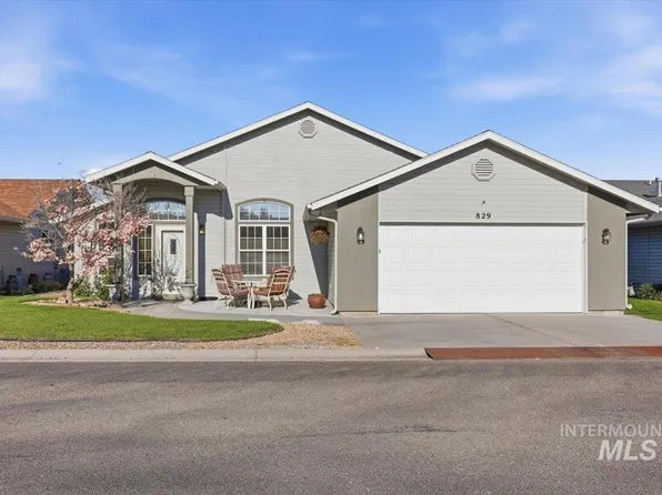 829 N Bristol St, Nampa, ID 83651