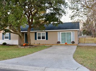 124 Jefferson Street, Beaufort, NC 28516