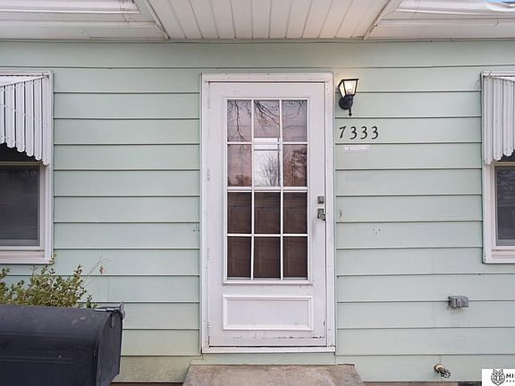 4th image of 7333 S 71st St