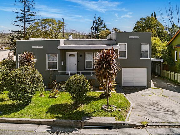 3rd image of 132 Mountain View Avenue