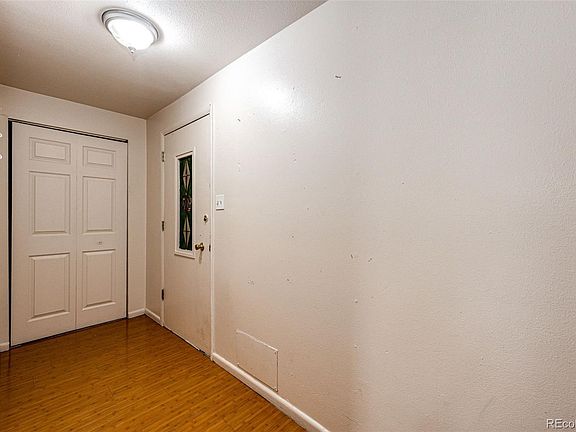 5th image of 1350 Josephine Street #207