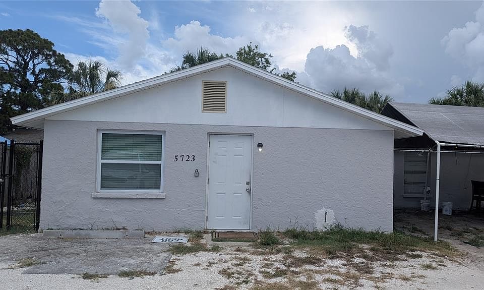 1st image of 5723 9th Street Cir E