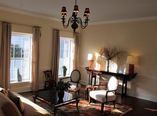 160 E Bay St SUITE 203, Charleston, SC 29401