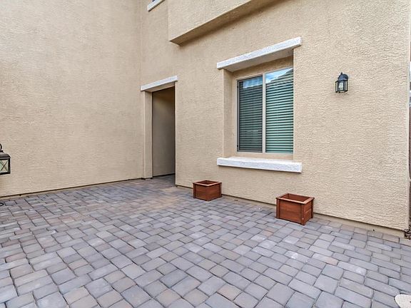 5th image of 5448 S Luiseno Blvd