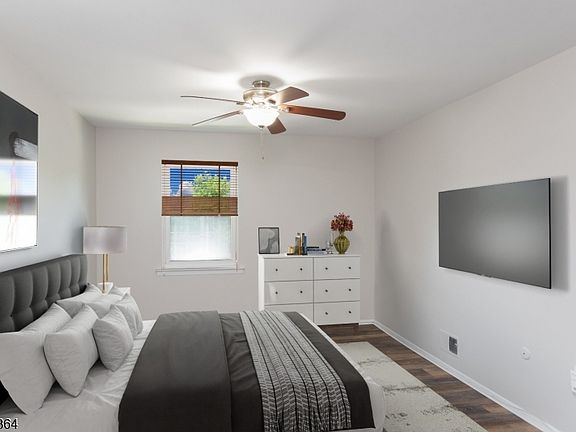 2nd image of 504 Nottingham Way #504