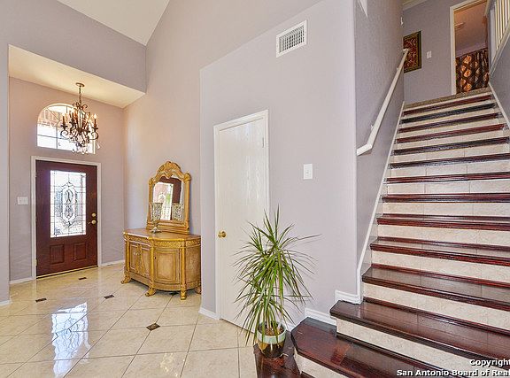 2nd image of 10027 Moffitt Dr