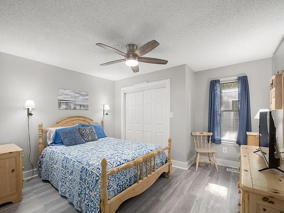 5th image of 3037 Cape Henry Ct