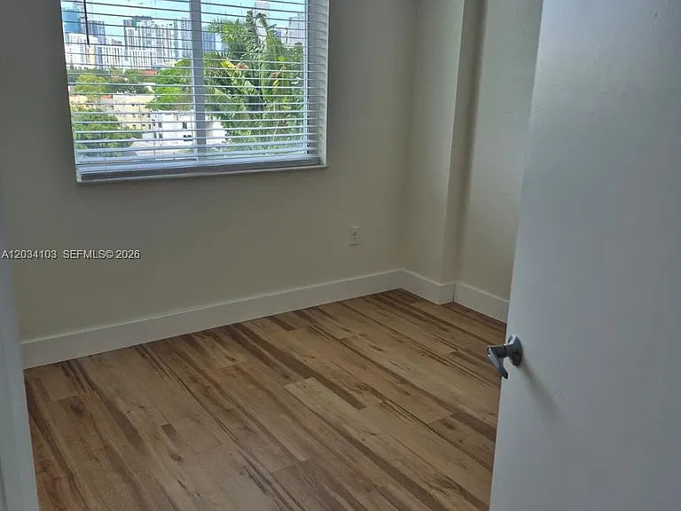 219 NW 12th Ave #602 — Photo 8