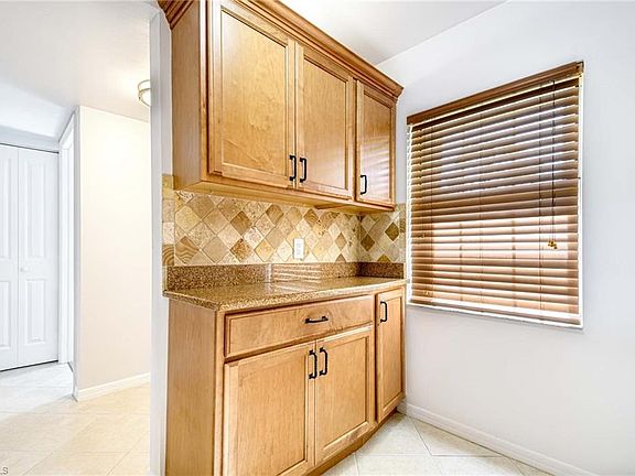 5th image of 2642 Kings Lake BLVD #102