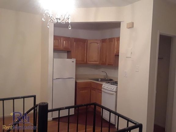 2nd image of 315 E 95th St APT 1