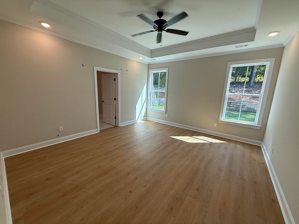 2nd image of 1033 Ferndown Court