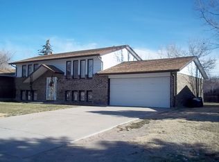 4745 Hickory Pl, Cheyenne, WY 82009