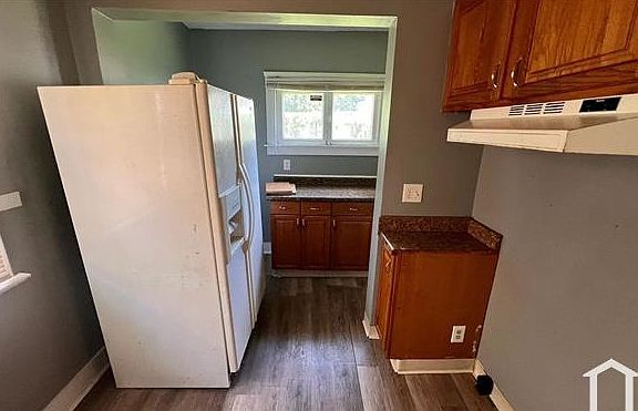 3rd image of 3955 E 71st St #32015