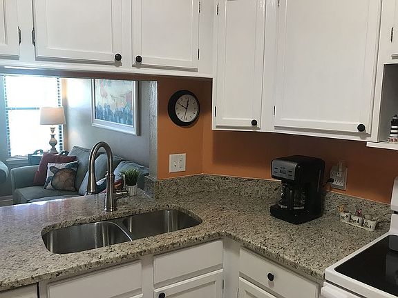 5th image of 952 W Beach Blvd #212