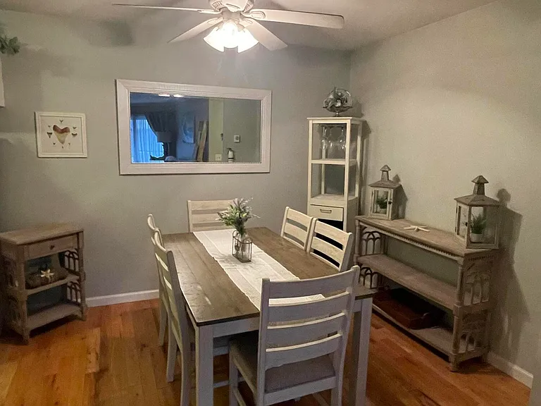 330 Shore Dr #24 — Photo 5