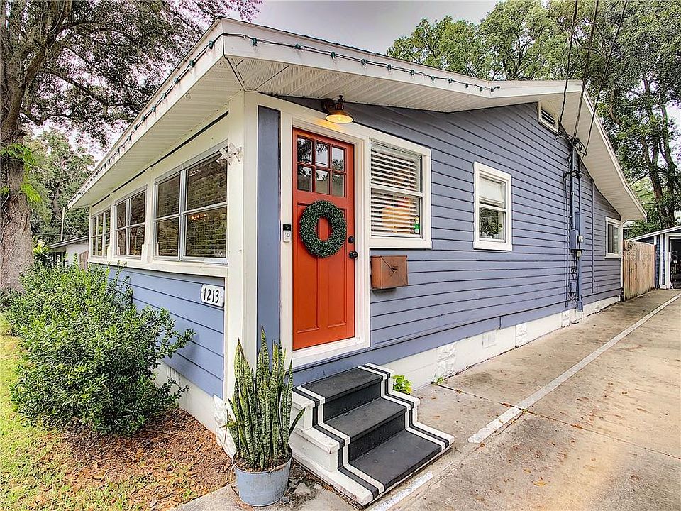1st image of 1213 Noble Pl
