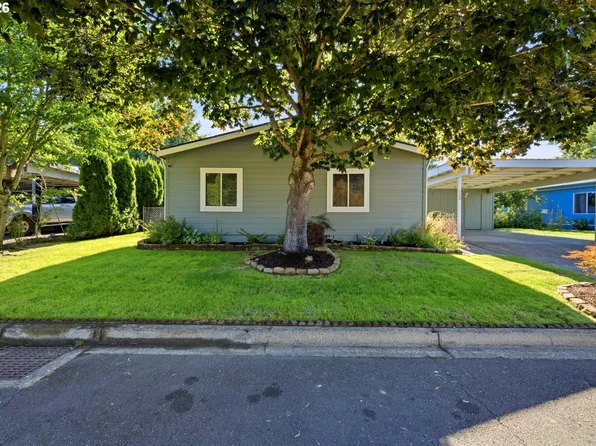 655 NE Burnett Rd, McMinnville, OR 97128