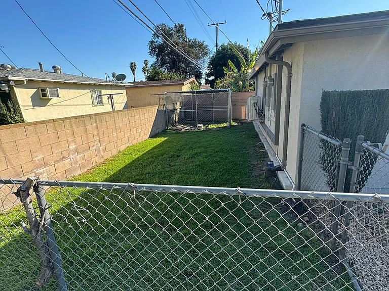 10321 Fremont Ave — Photo 28