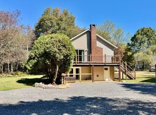 437 Skyline Dr, Blakeslee, PA 18610