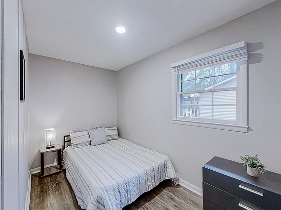2nd image of 694 Anderson Dr #14926242