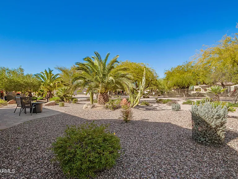 16508 W Almeria Rd — Photo 25