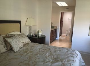 42076 Village 42, Camarillo, CA 93012