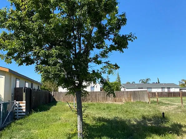 36581 Pecan, Huron, CA 93234