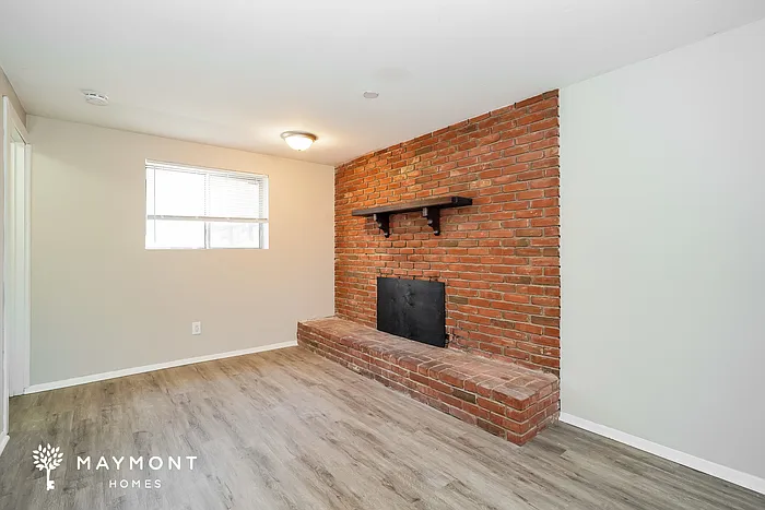 2710 Moundcrest St — Photo 11