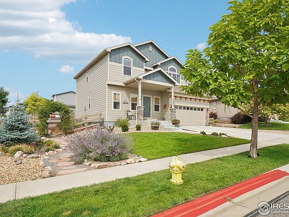 4th image of 733 Canyonlands St