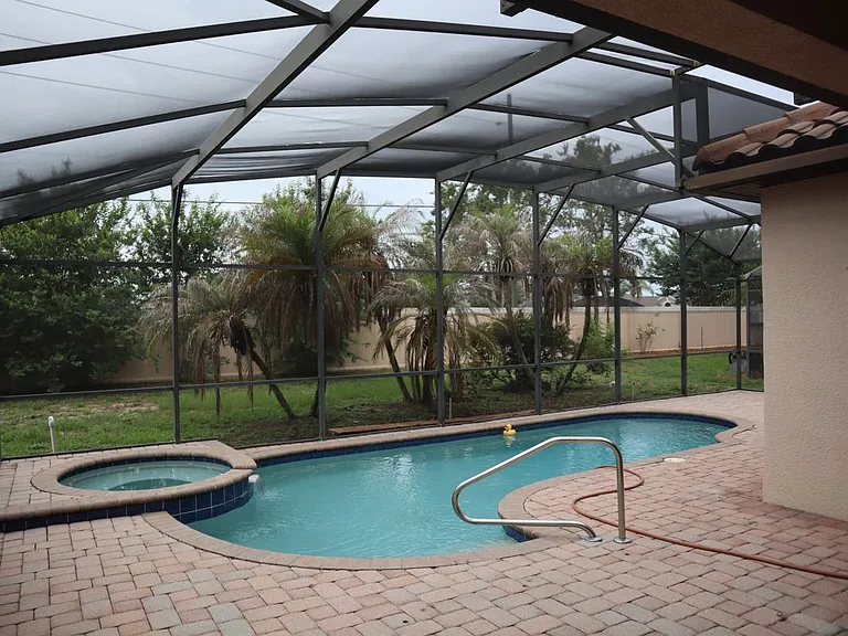 305 Villa Sorrento Cir — Photo 9