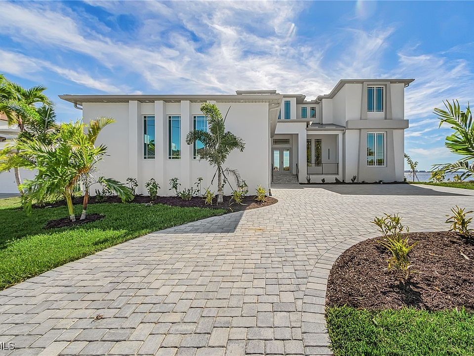 1st image of 606 Coral Dr